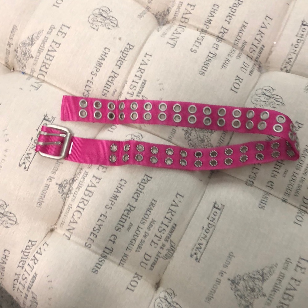 Pink belt - Picture 4 of 4